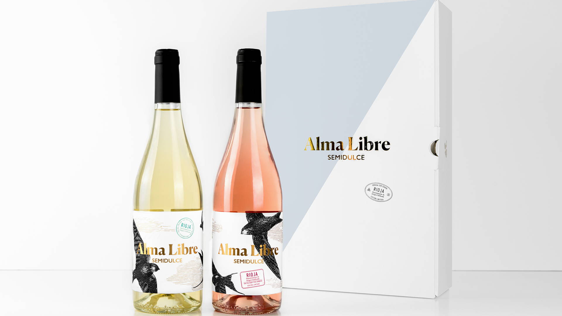 Featured image for Alma Libre Wine Utilizes Bird Illustrations In a Beautiful Way