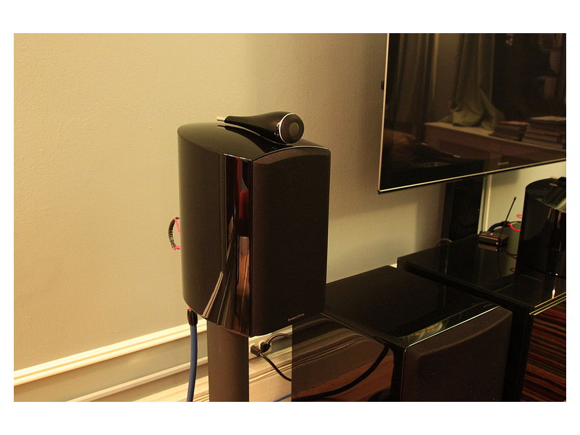 Bowers & Wilkins 805 D2 w/ matching B&W stands - Original Owner, Immaculate Condition