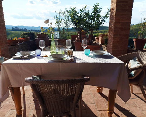Esperienze gastronomiche Certaldo: Pasqua in Toscana tra piatti tipici e vini locali