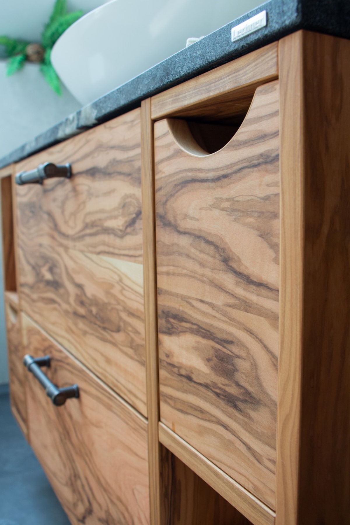 Foto Kundenreferenz Badsanierung Wellness mit barrierefreier Dusche