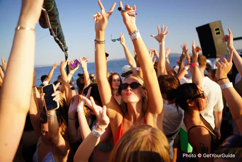Split Blue Lagoon Boat Party – DJs, Shots, Swim & Afterparty