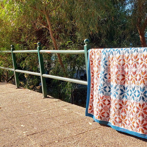 LITHUANIAN SUMMER. Rectangular center-out mosaic crochet blanket pattern