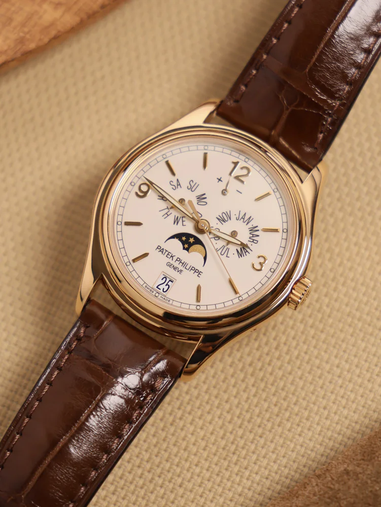 Patek Philippe Annual Calendar 5146J-001, image 8 Patek Philippe Annual Calendar 5146J-001, image 8