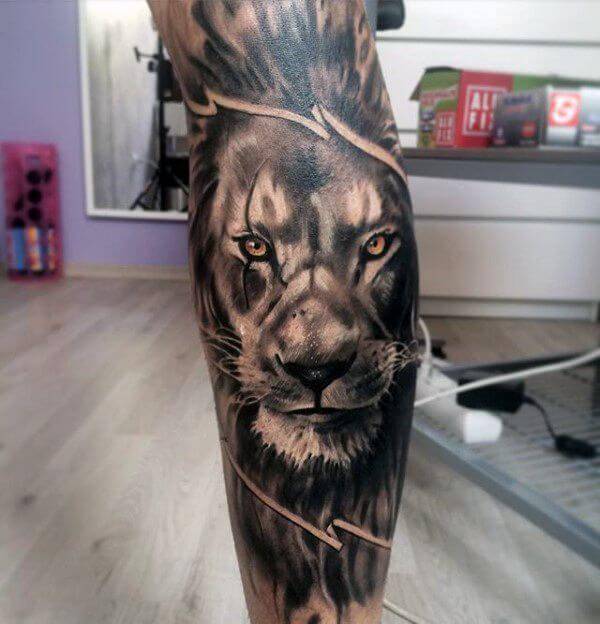 Tatouage Lion Mollet