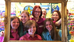 künstlerei pöppinghaus mädchen im bilderrahmen