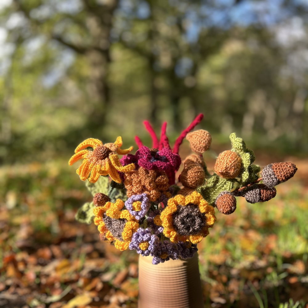 Autumn Bouquet "Forever Autumn" - Crochet Along