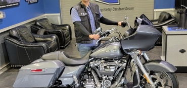 2021 HARLEY-DAVIDSON ROAD GLIDE motorcycle for rent near Glendale, AZ