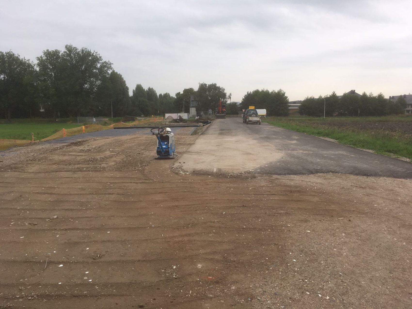 De start van de bouw van het opstelterrein in september 2018. De start van de bouw van het opstelterrein in september 2018.