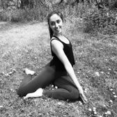 Kelsey Sawyer, MA, LMHCA, R-DMT, Grief Yoga® Certified Teacher
