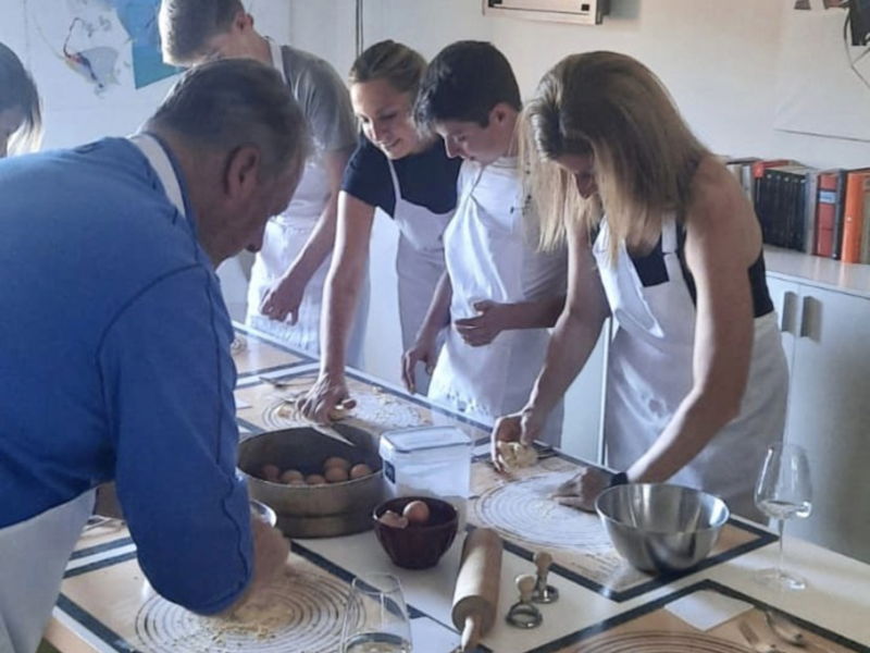 Cooking classes Cernobbio: Tradition and innovation in Lake Como cuisine