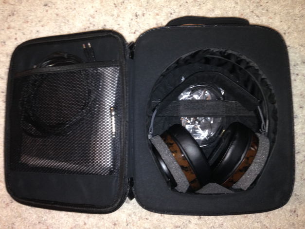 Ayre Acoustics Codex DAC/Headphone Amp bundle with Audi...