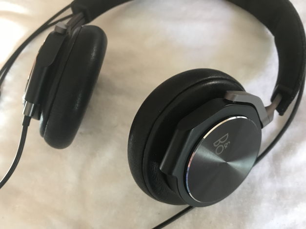 Bang & Olufsen H6  Over-Ear Headphones