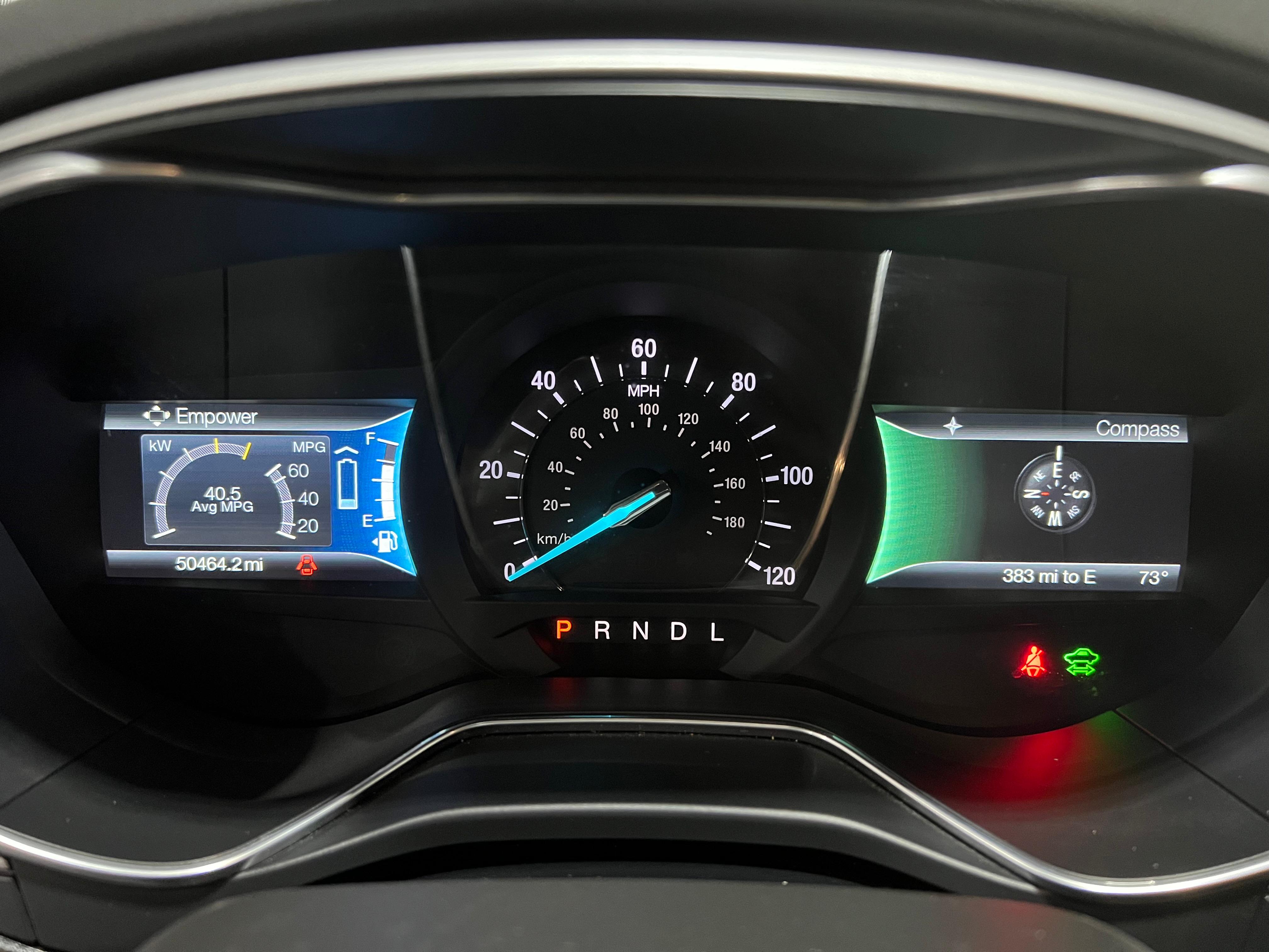 2015 Ford Fusion Hybrid 18