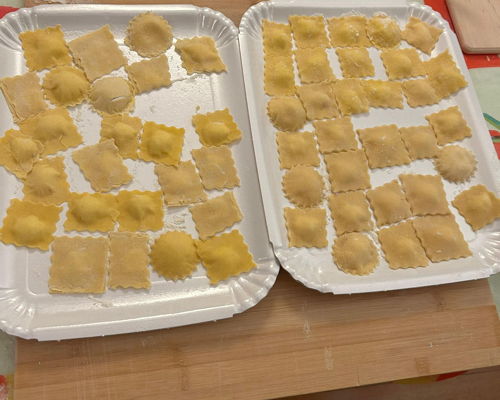 Corsi di cucina Milano: Diventa chef! Prepara Pasta,  Ravioli e Tiramisù 