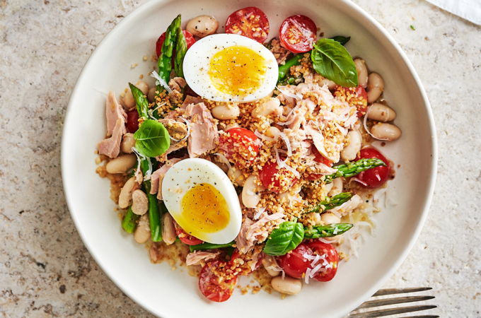 SaladeCroustillanteAspergeThonOeufs_RIC_E1_2024_40105_JMP.jpg
