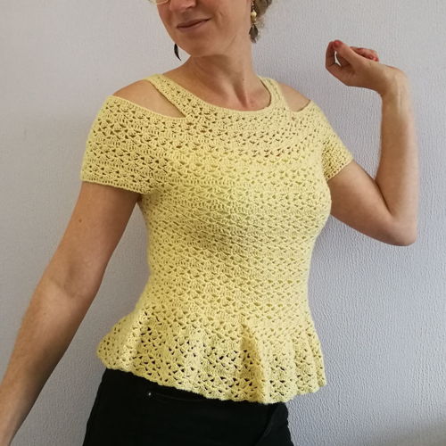 Sunny Shoulders Peplum