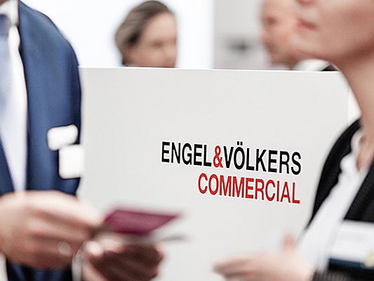  Lugano
- Treffen Sie Engel & Völkers Commercial auf der EXPO REAL in München