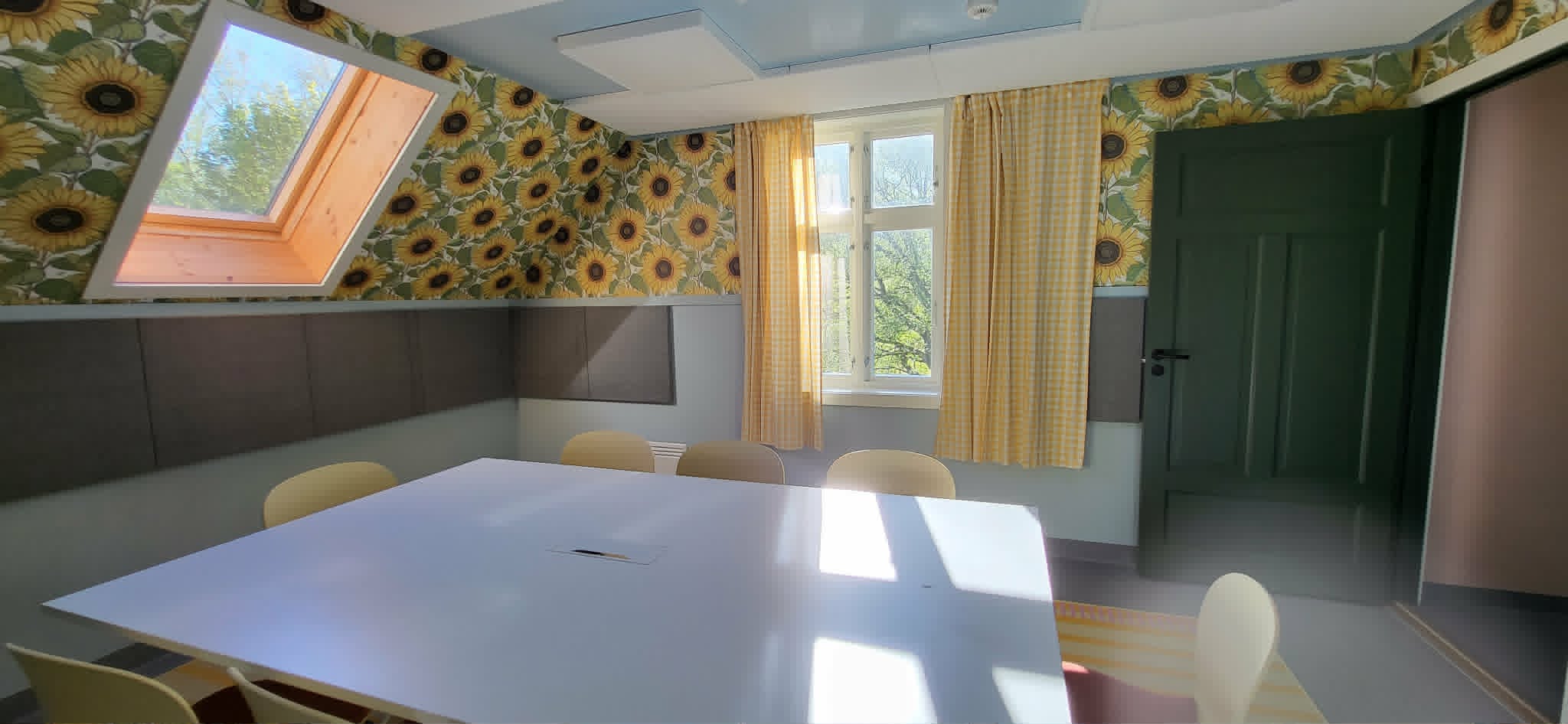 Gallery image