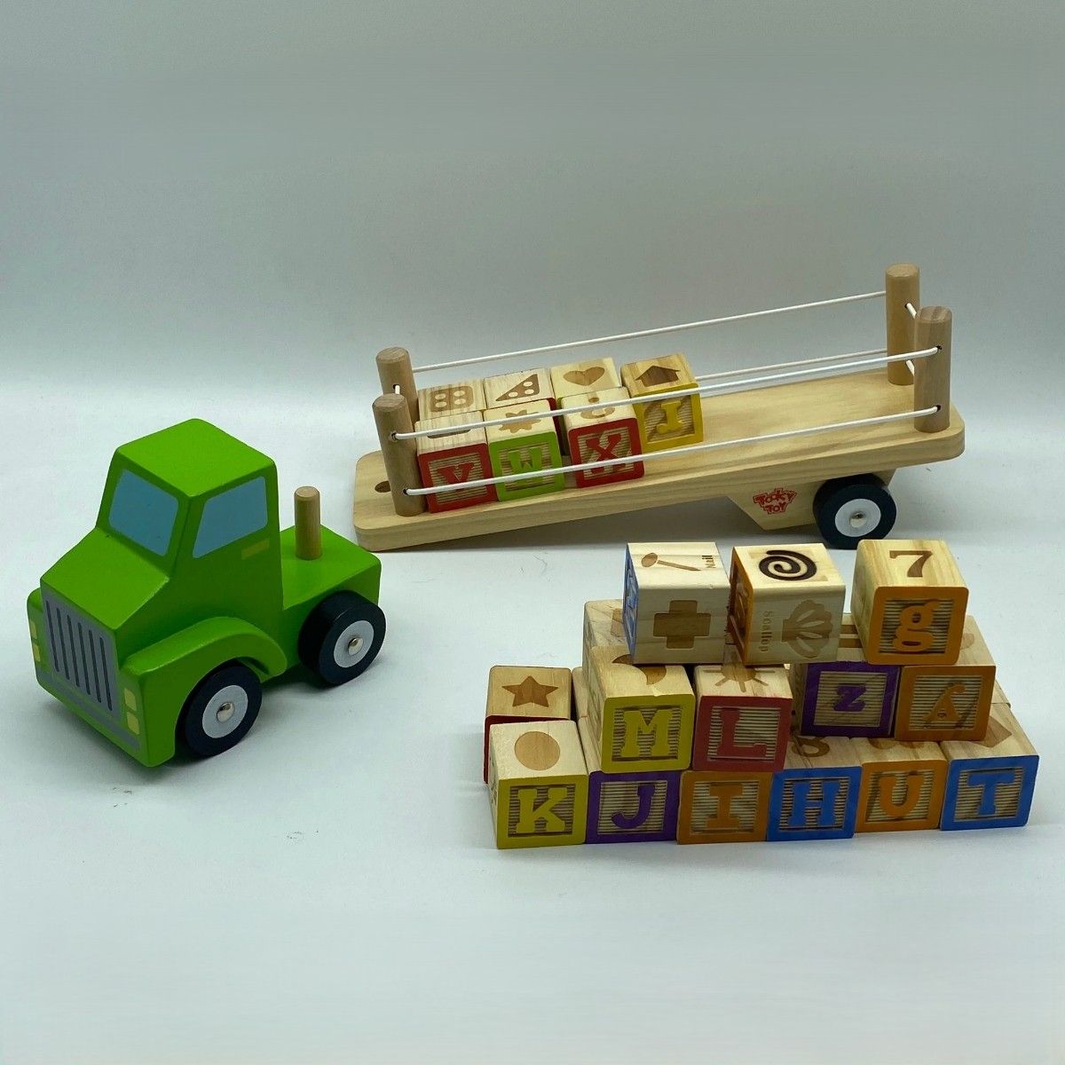 Learning toy Truck: Wooden kids alphabet and numbers toy truck - Image 6