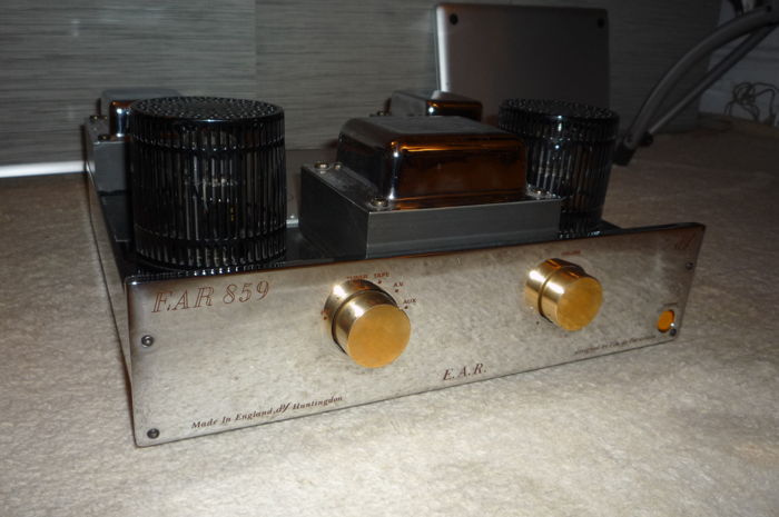EAR YOSHINO  859 SET Integrated Amplifier