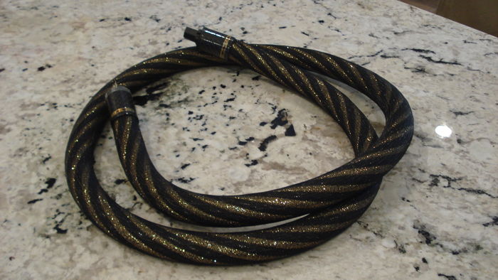 Stealth Audio Cables Dream 2 meters power cord. Digital...