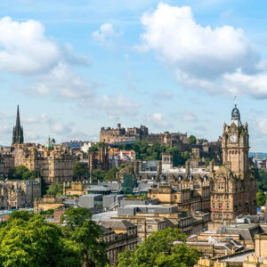 Walking tour of Edinburgh