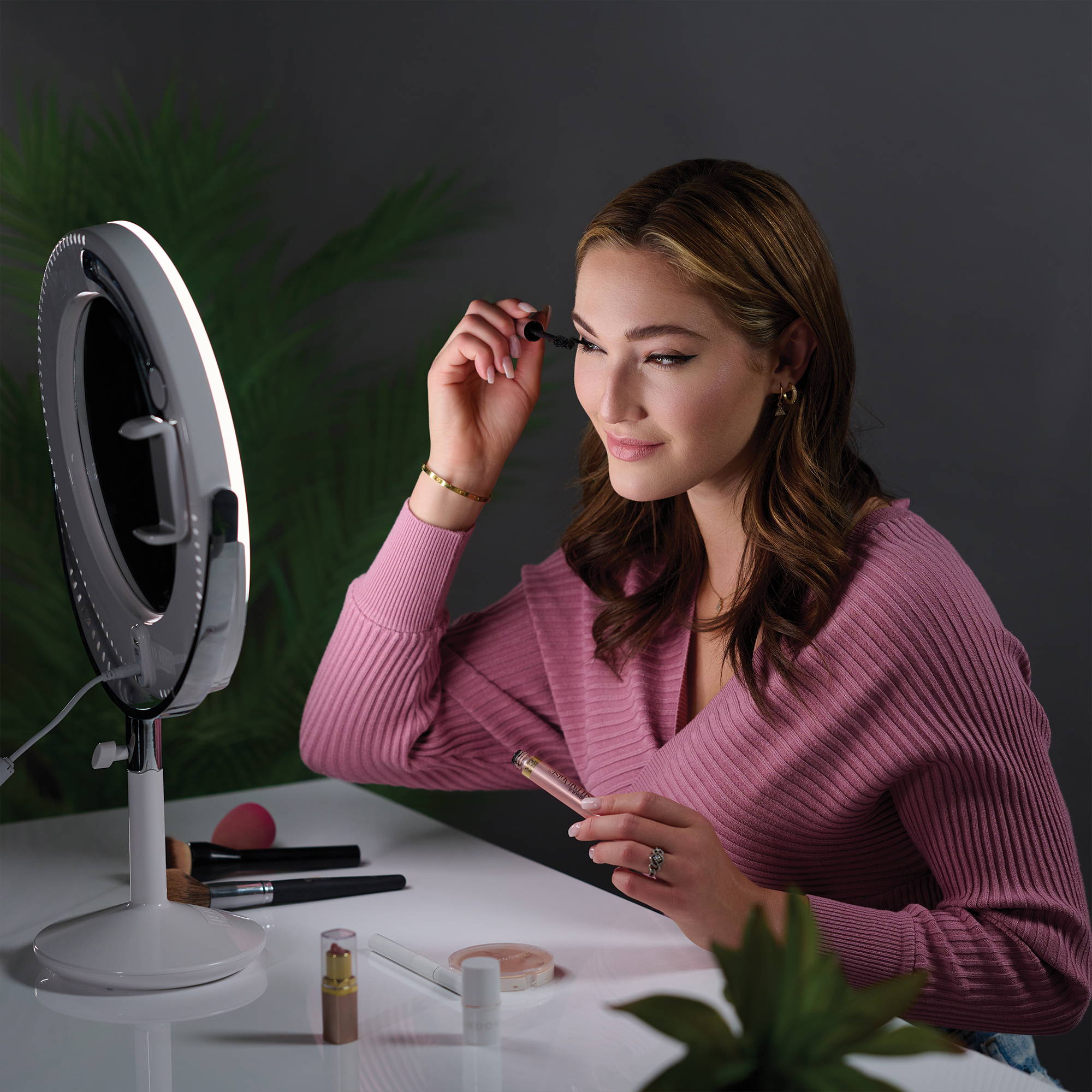 Ilios Lighting Women's Health Makeup Mirror 74 Best Gifts For Your Sister In 2023