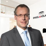Michael Tismer ist Immobilienmakler bei Engel & Völkers in Berlin.