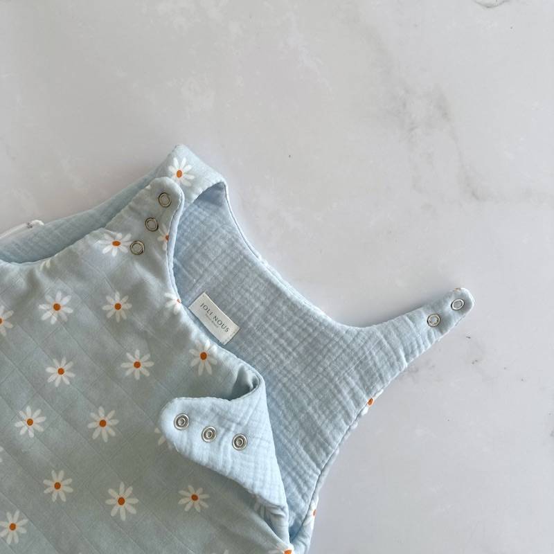 lange xl marguerites bleu orange attache-tétine bibs mam doudou lolette rouge blanc joli nous swiss made marque suisse enfant bébé 