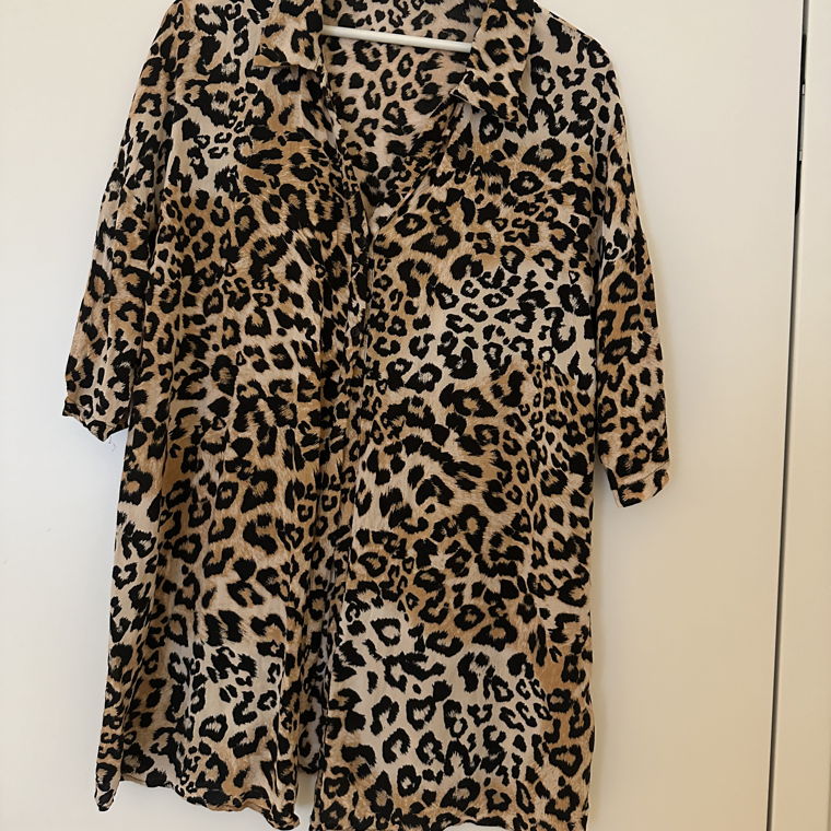 Camicia leopardata 