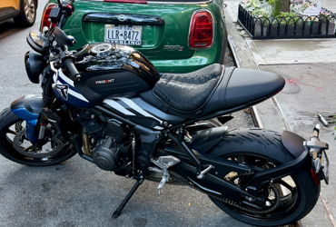 2025 TRIUMPH TRIDENT 660 motorcycle for rent near Leonia, NJ