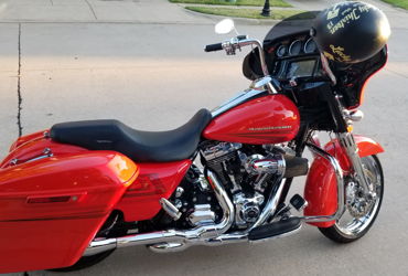 2016 HARLEY-DAVIDSON STREET GLIDE motorcycle for rent near Denton, TX
