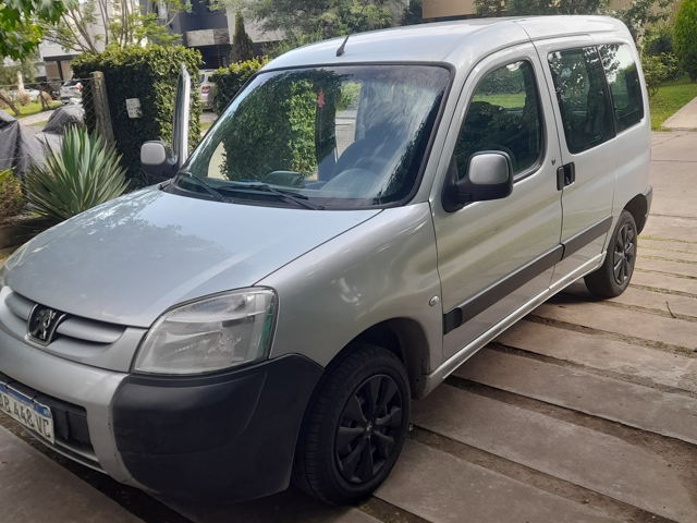 Peugeot Partner Patagónica 2017