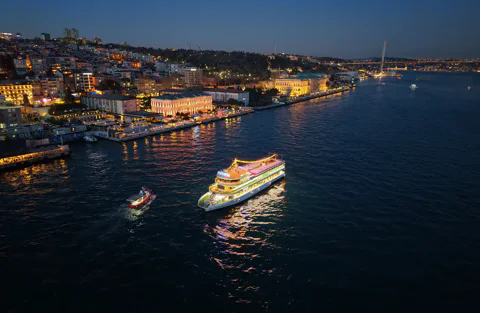 Bosphorus Grand Dinner & Show Cruise