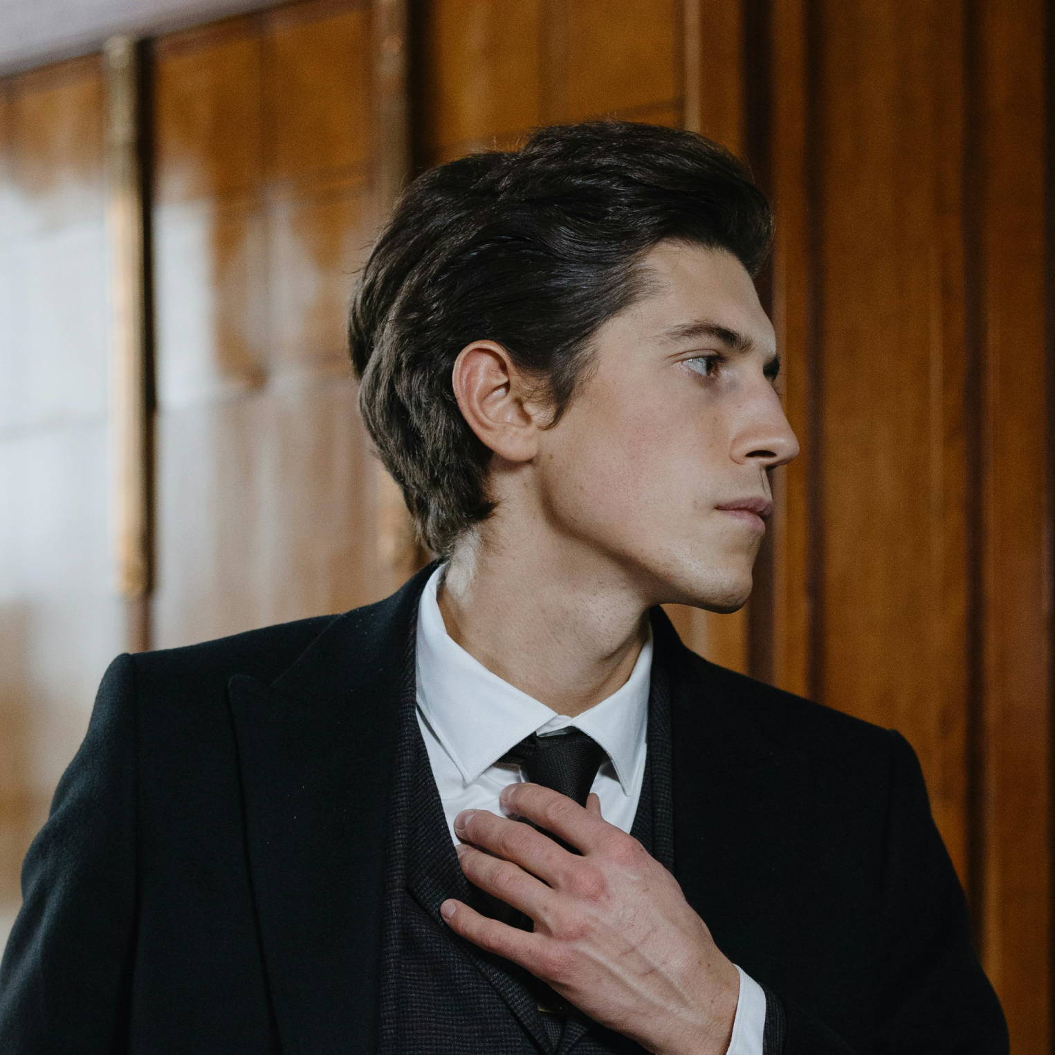 man with voluminous pompadour hairstyle