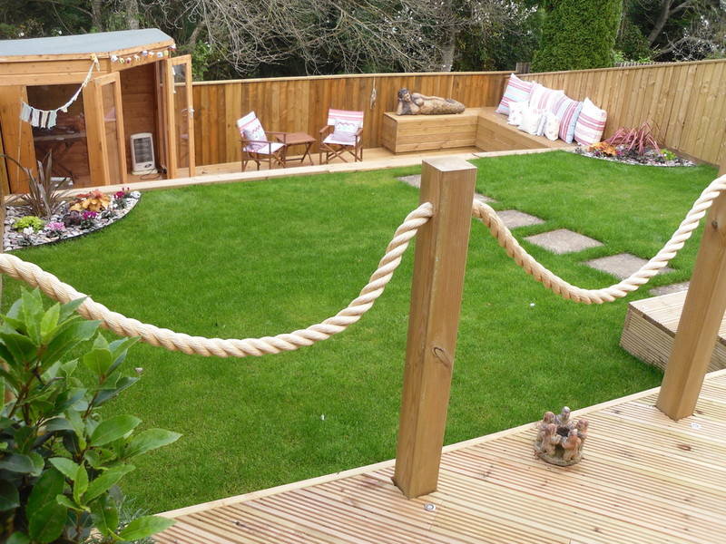 Eye-Catching Edging Idea