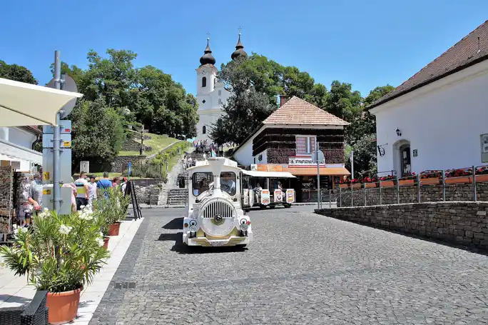 Transfer Budapest - Balatonfured (Tihany), Balaton Transfer Service