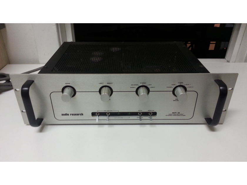 Audio Research SP-8 Tube Preamp with Phono - Excellent & Serviced