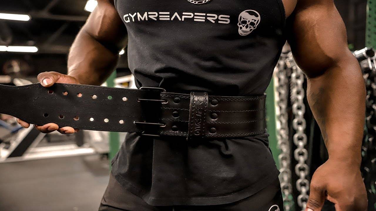 athlete with gumreapers lifting belt
