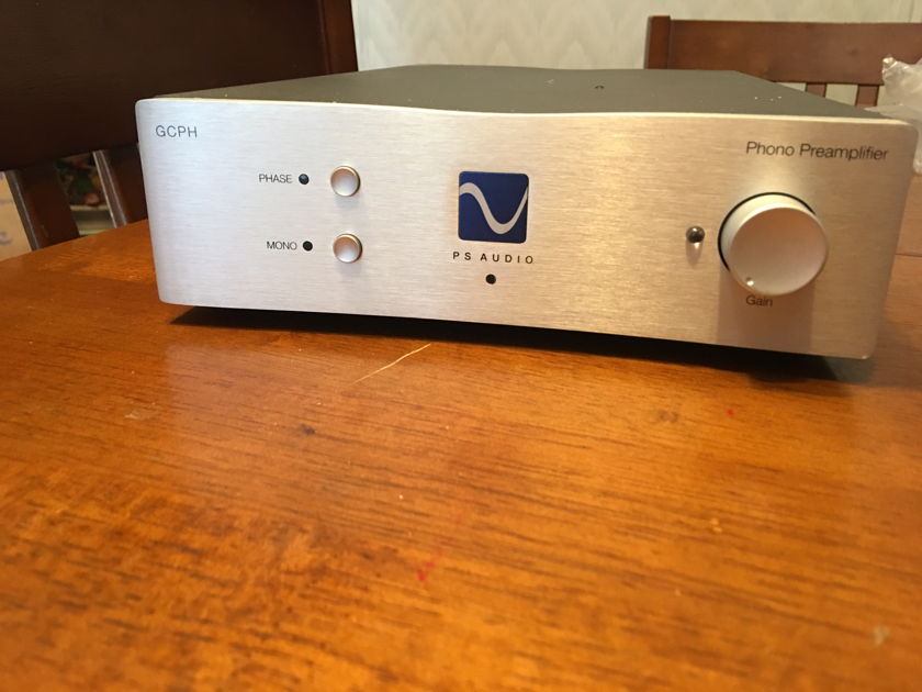 PS Audio GCPH Remote controlled phono stage