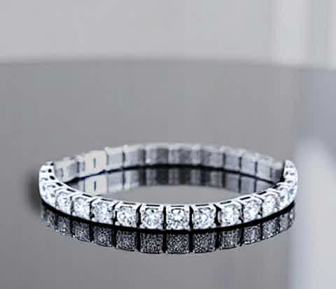 Shop diamond trilogy three stone rings - Pobjoy Diamonds