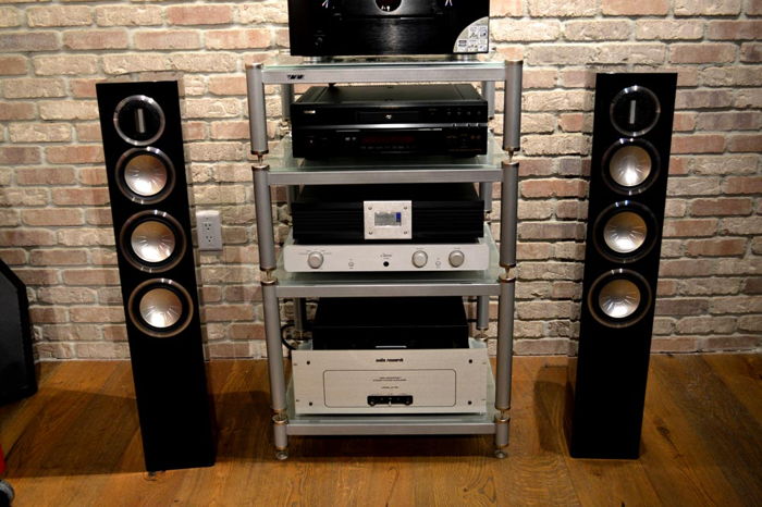 Monitor Audio GX200 Tower Loudspeaker - Piano Gloss Black