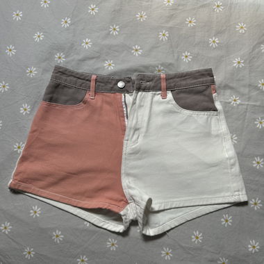 Shorts weiss/rosa/lila