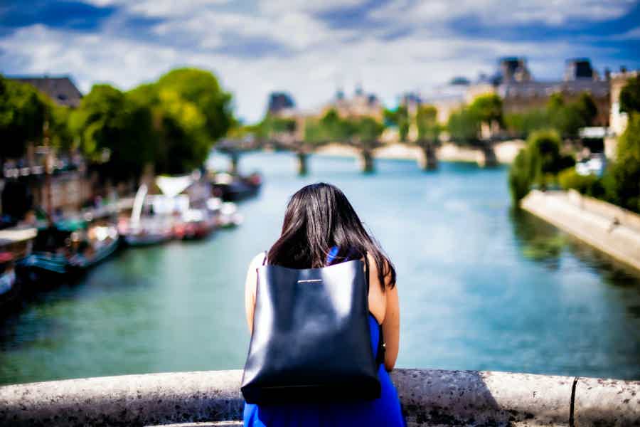 Seine River Walk w/ Wine & 3 Tastings - photo 1