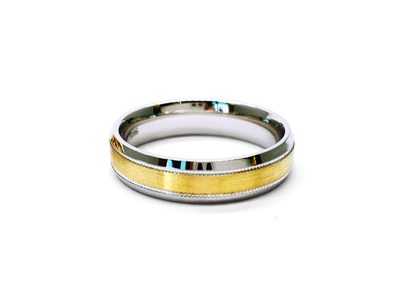 band for men in polished and brushed 2-tone gold