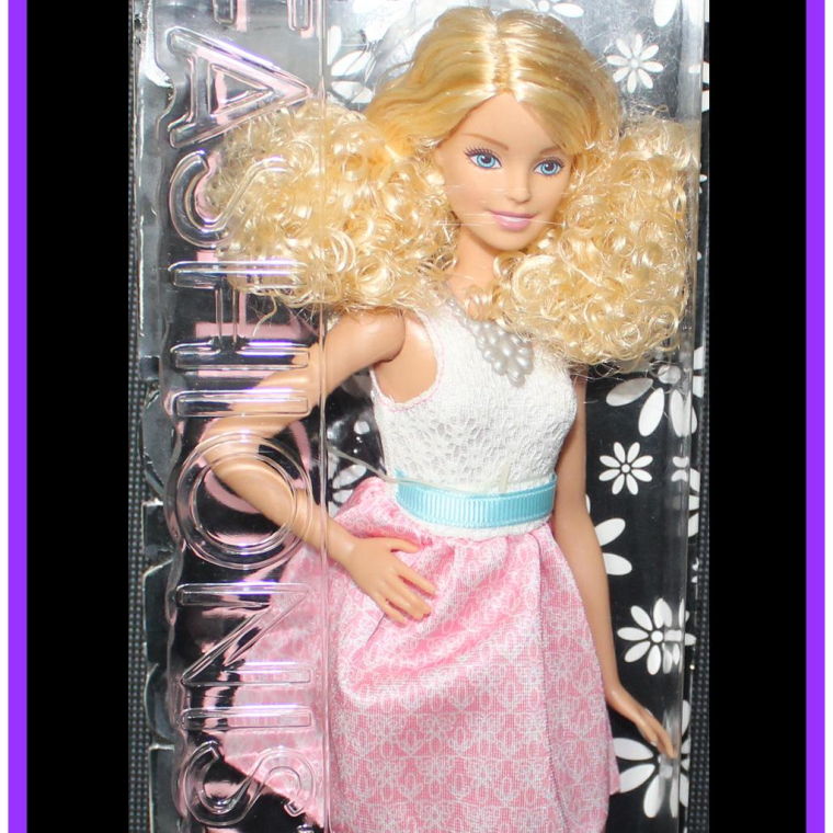 2015 Mattel Barbie Fashionistas 14 - blonde Locken