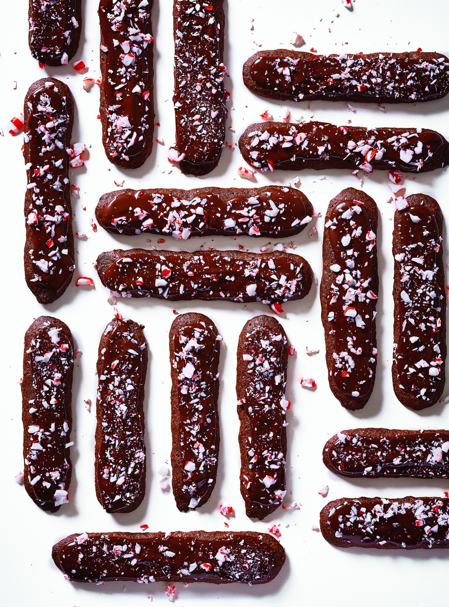 Chocolate Candy Cane Cookies | RICARDO
