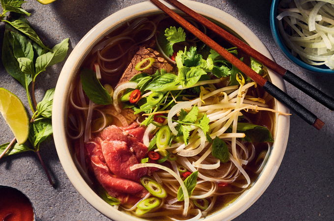 Soupe tonkinoise au boeuf (phò bò)