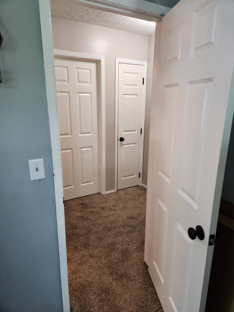 Modern interior door