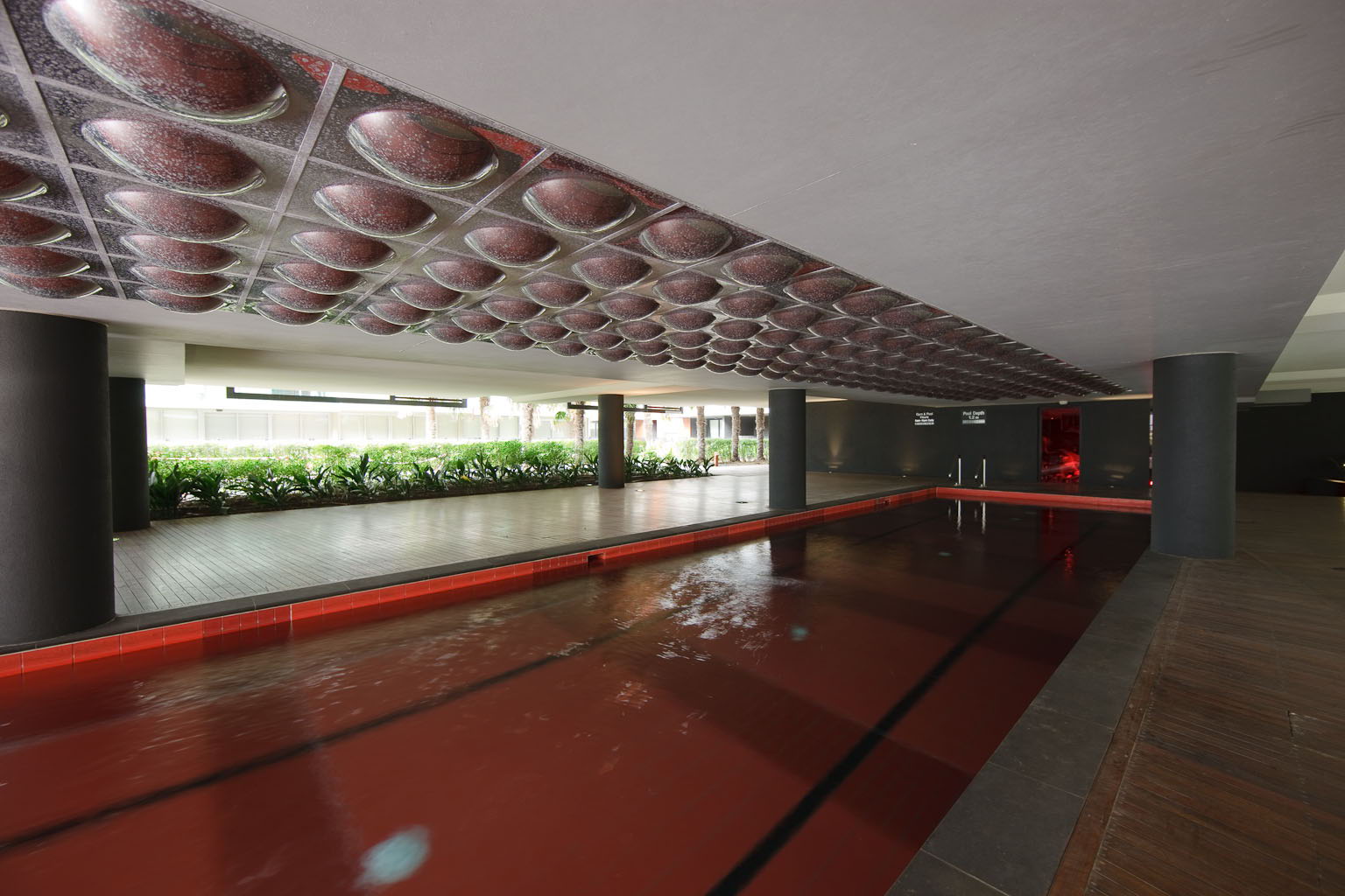 Spacious Top Floor Residence inc. Dazzling City and part Water Views- Port Melbourne - Image 19